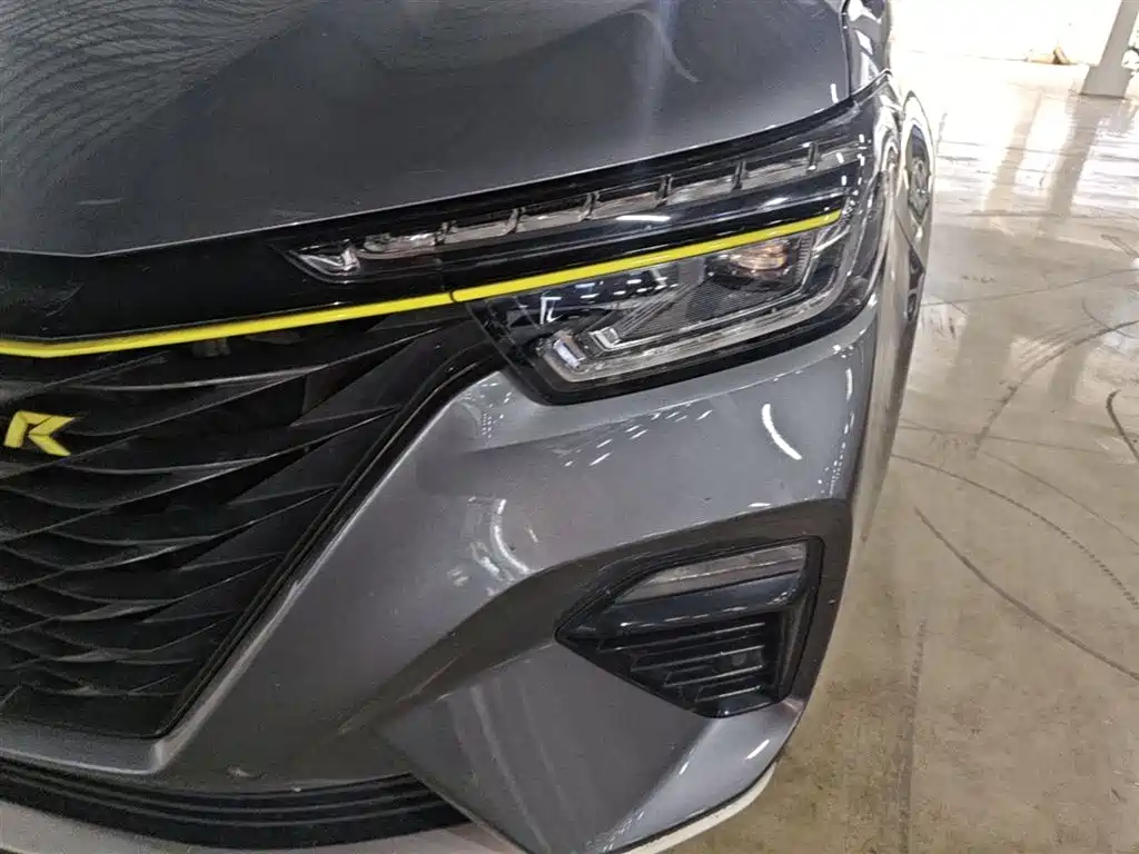 Roewe RX5 New Energy 2021 — фото 24