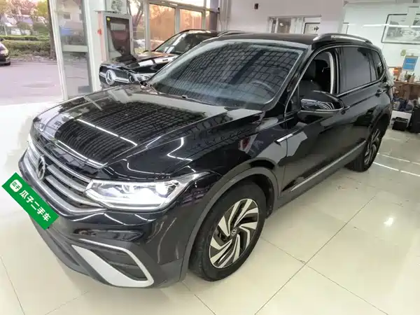Volkswagen Tiguan L 2022