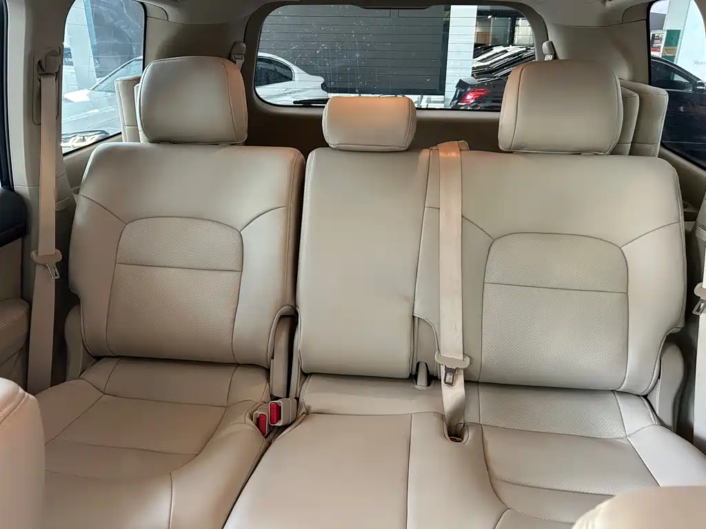 Toyota Land Cruiser 2018 — фото 30