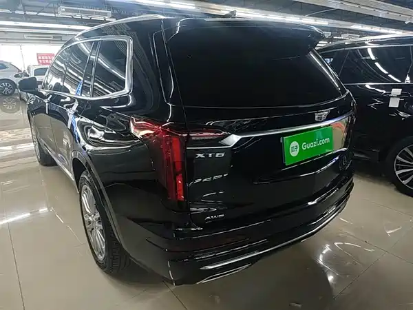 Cadillac XT6 2021