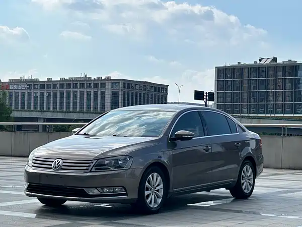 Volkswagen Magotan 2016