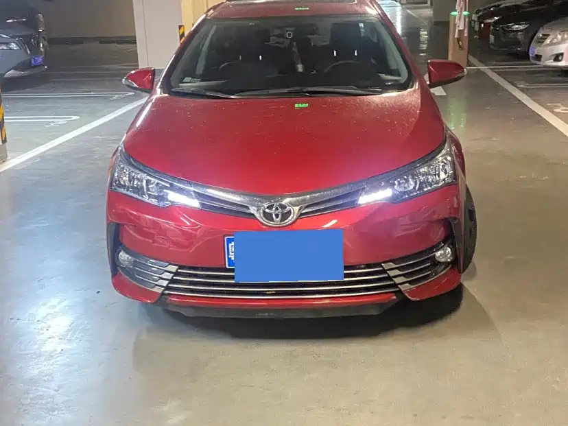 Toyota Corolla 2017 — фото 2