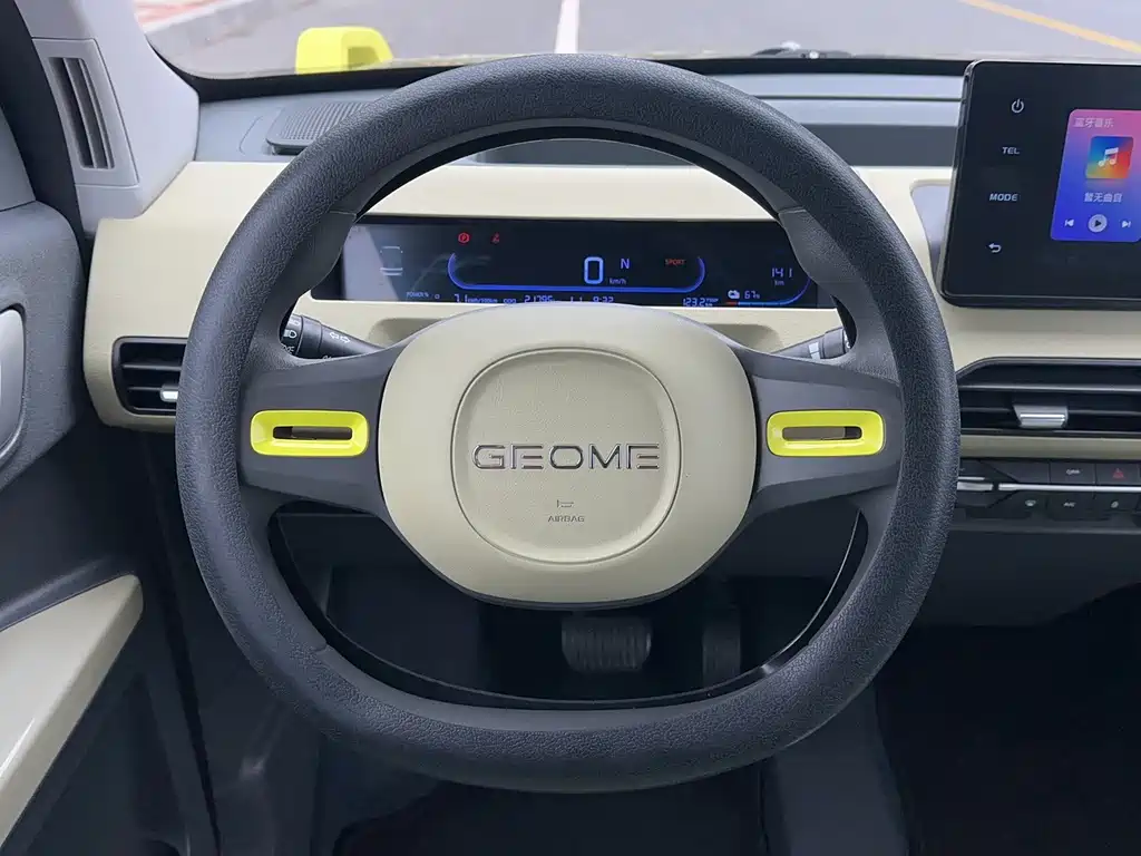 Geely Galaxy Panda 2023 — фото 19