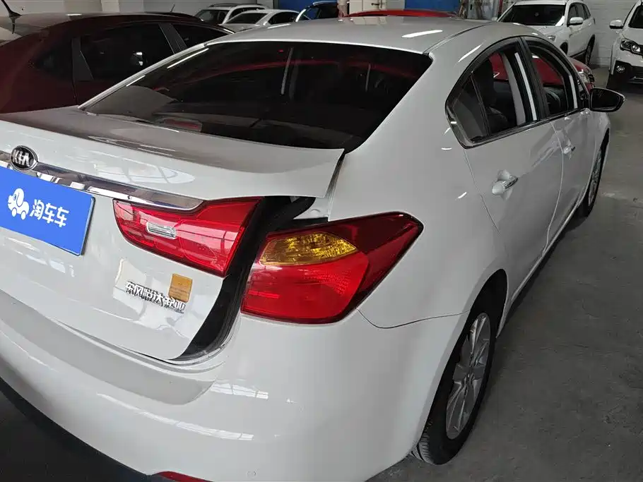 Kia K3 2015
