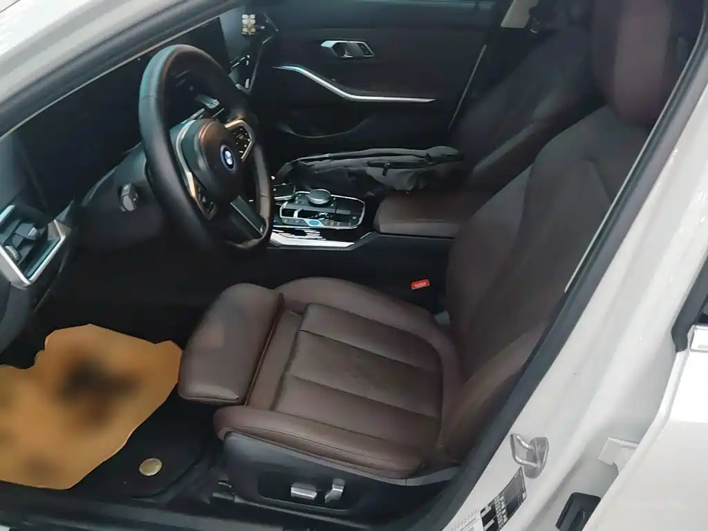 BMW i3 2023 — фото 15