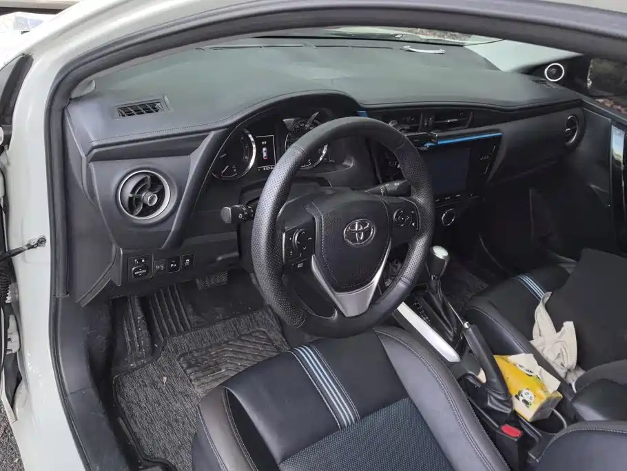 Toyota Levin 2018 — фото 12