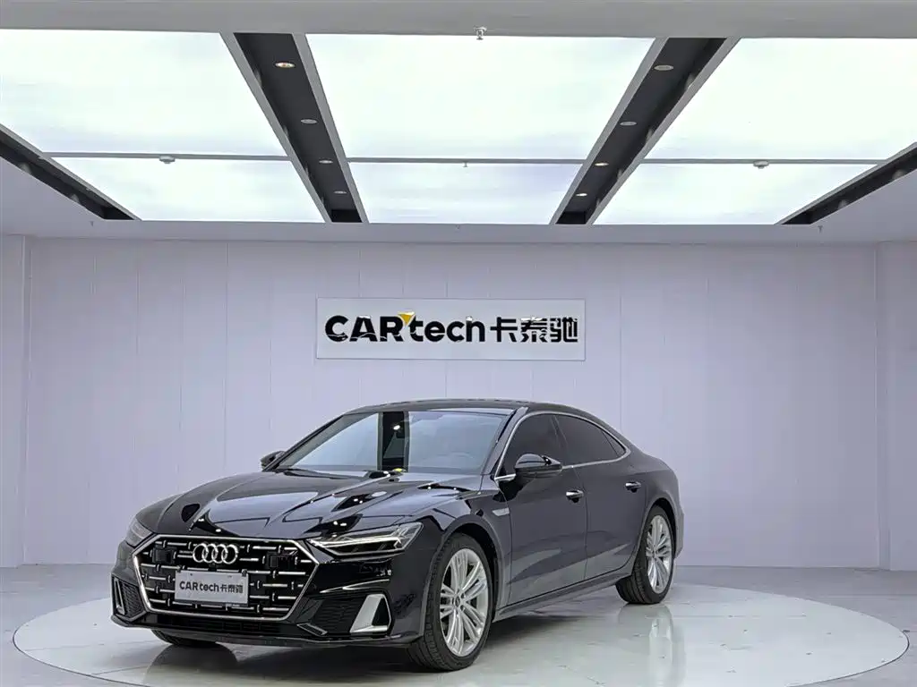 Audi A7L 2024 — фото 1