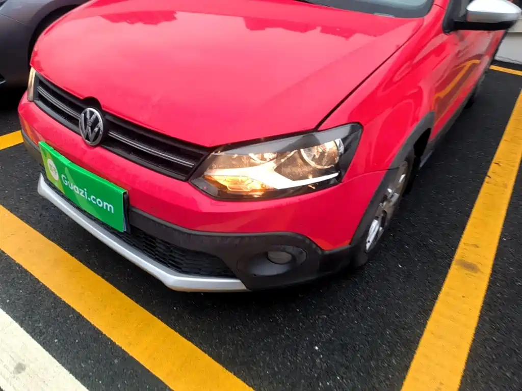 Volkswagen Polo 2015 — фото 24