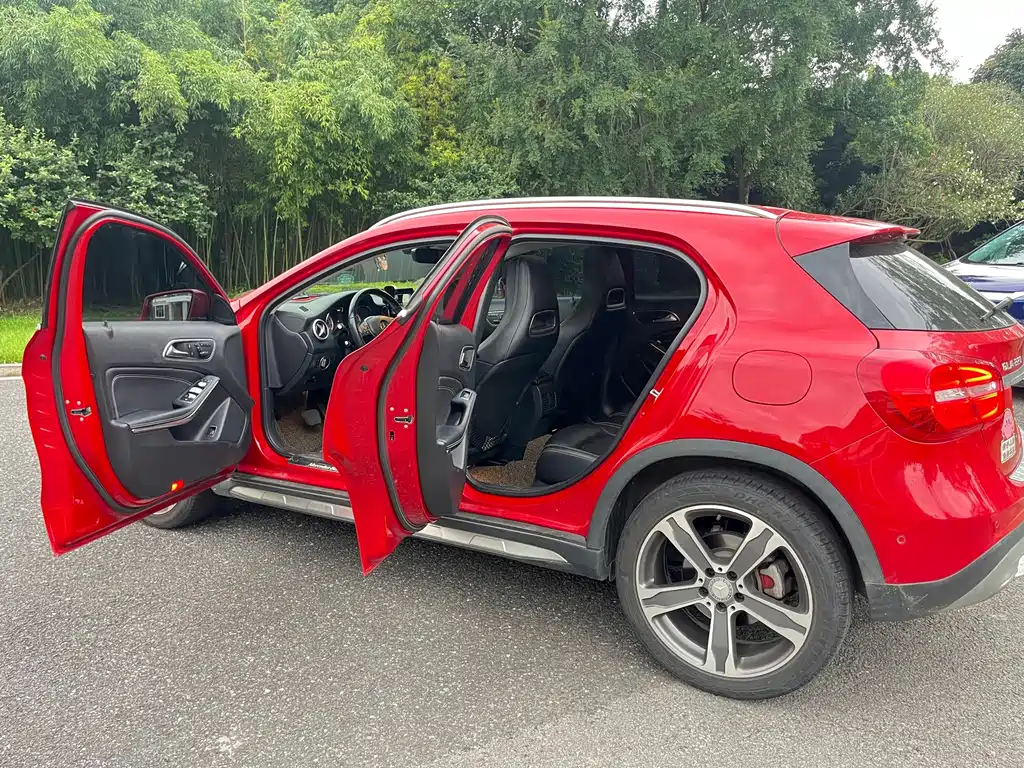 Mercedes-Benz GLA 2016 — фото 8