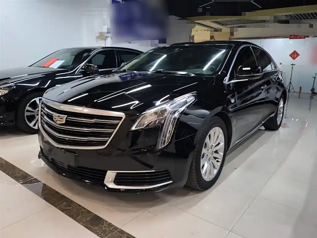 Cadillac XTS 2018 — фото 1