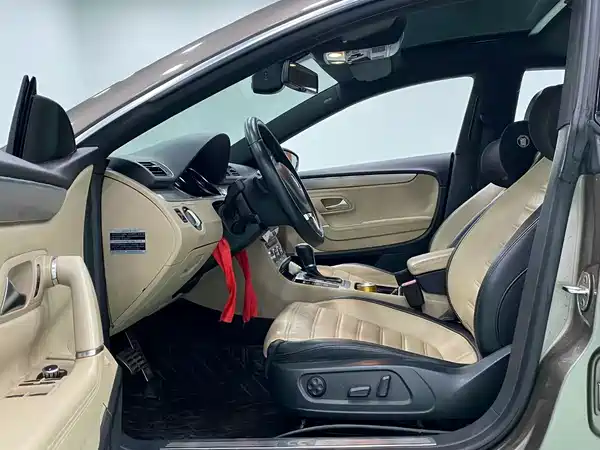 Volkswagen CC 2014