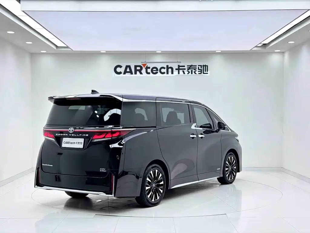 Toyota Vellfire 2025