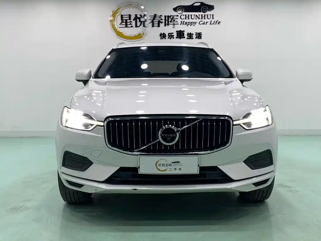 Volvo XC60 2018 — фото 2