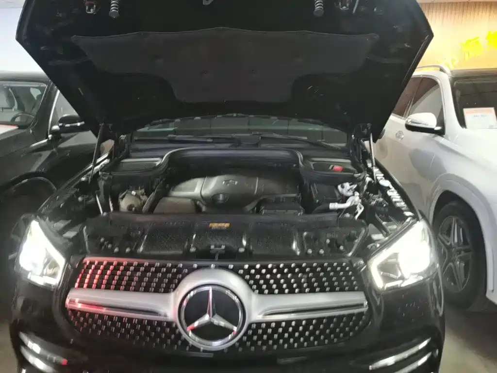 Mercedes-Benz GLE 2019 — фото 20