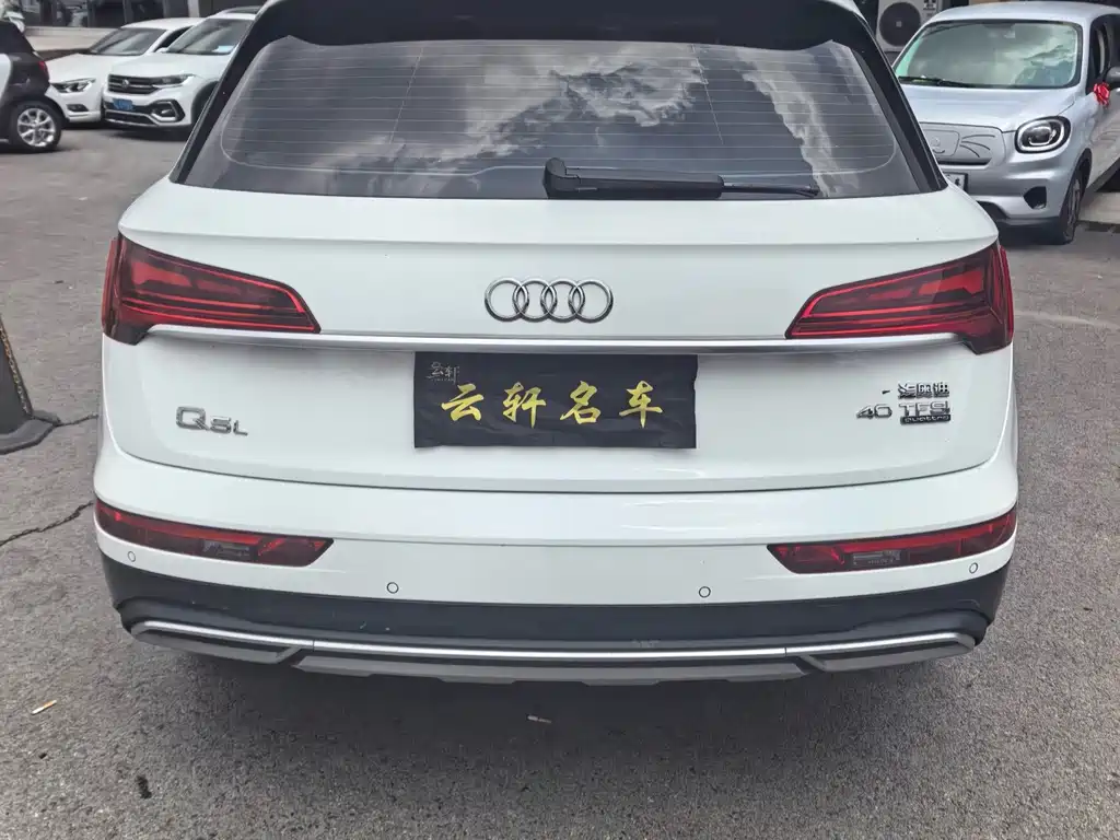 Audi Q5L 2023 — фото 4