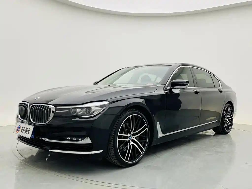 BMW 7 Series 2018 — фото 7