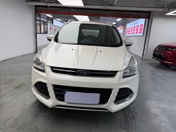 Ford Kuga 2015