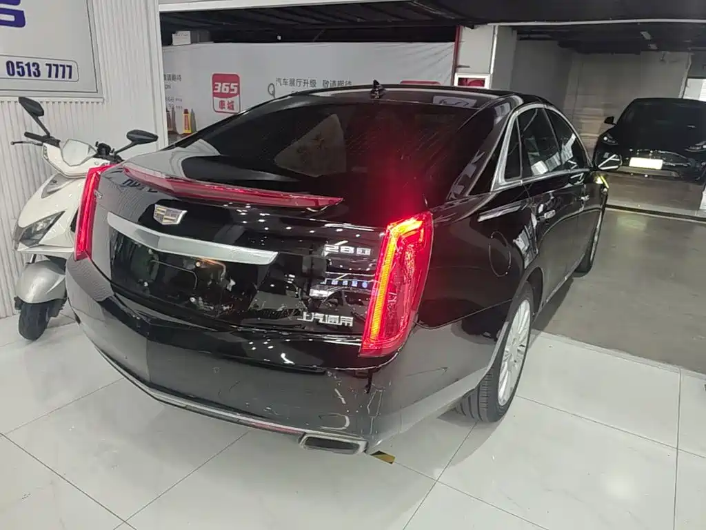 Cadillac XTS 2016 — фото 7
