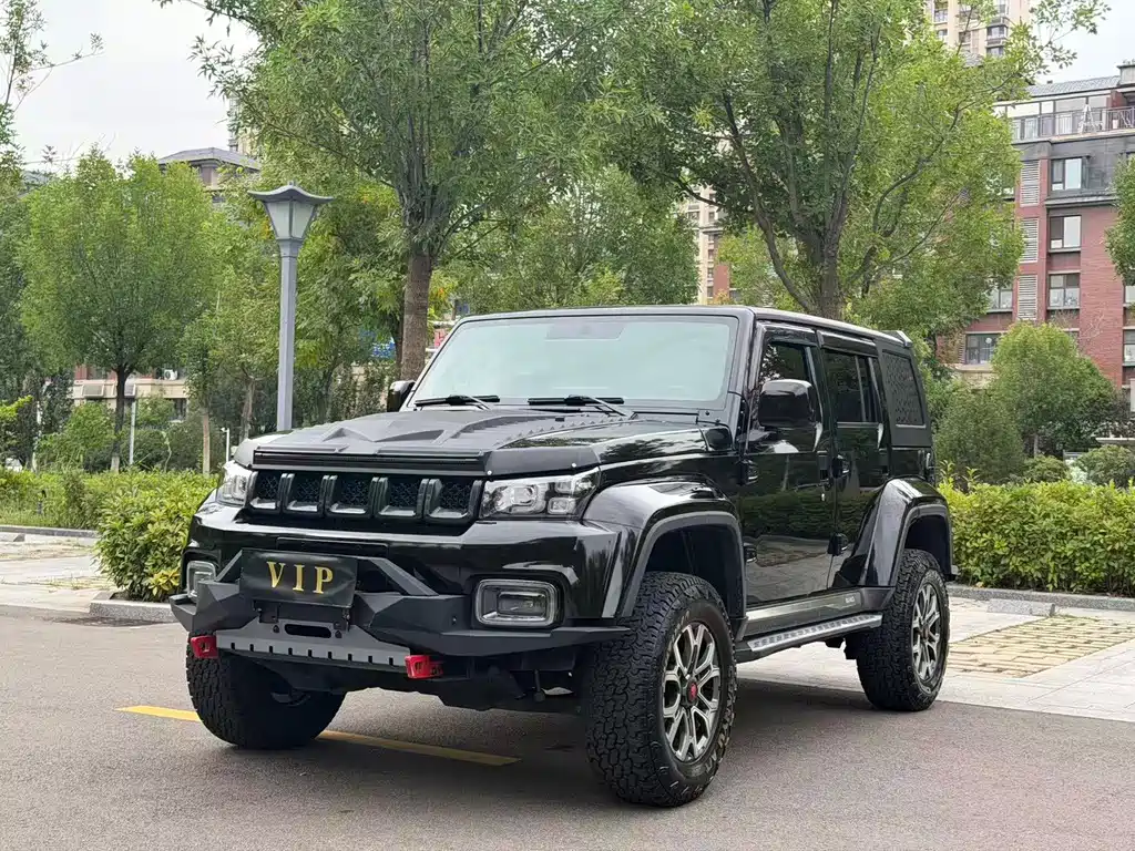 BAIC BJ40 2024 — фото 3