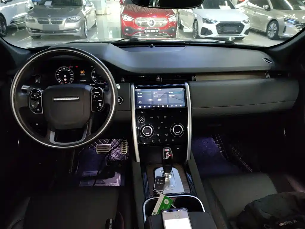 Land Rover Discovery Sport 2021 — фото 10
