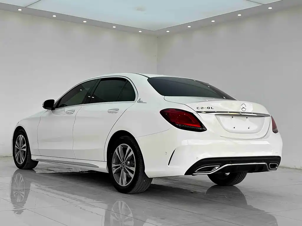 Mercedes-Benz C-Class 2020 — фото 10