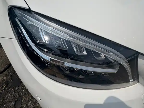 Mercedes-Benz C-Class 2018