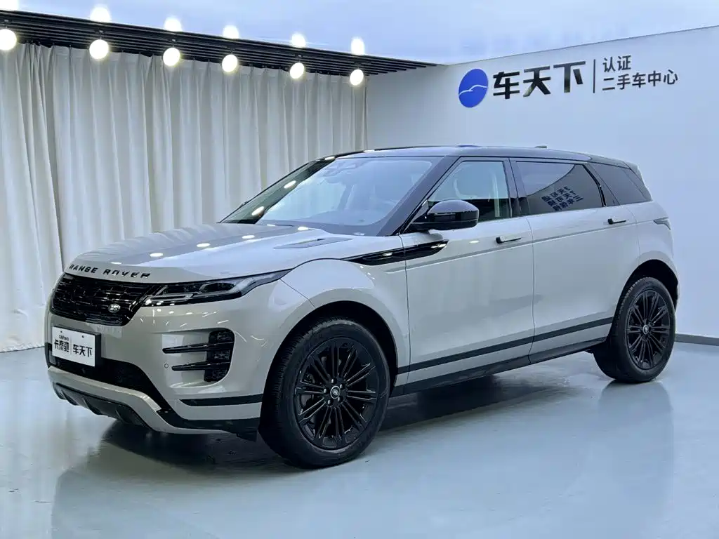 Land Rover Range Rover Evoque 2024 — фото 1