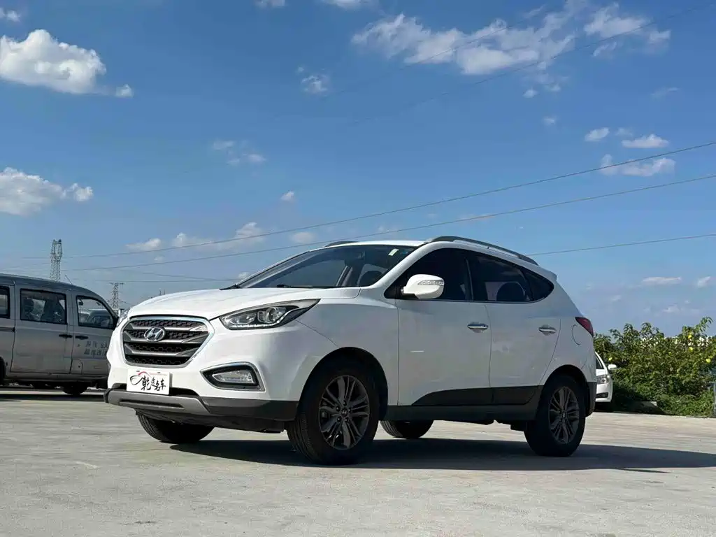 Hyundai ix35 2015 — фото 1