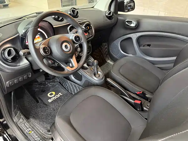 smart fortwo 2018