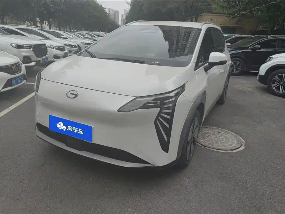 Aion Y 2023