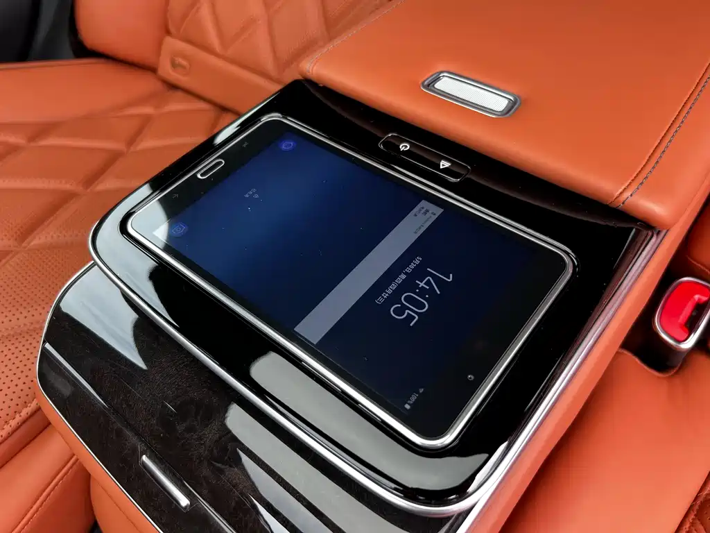 Mercedes-Benz S-Class 2025 — фото 14