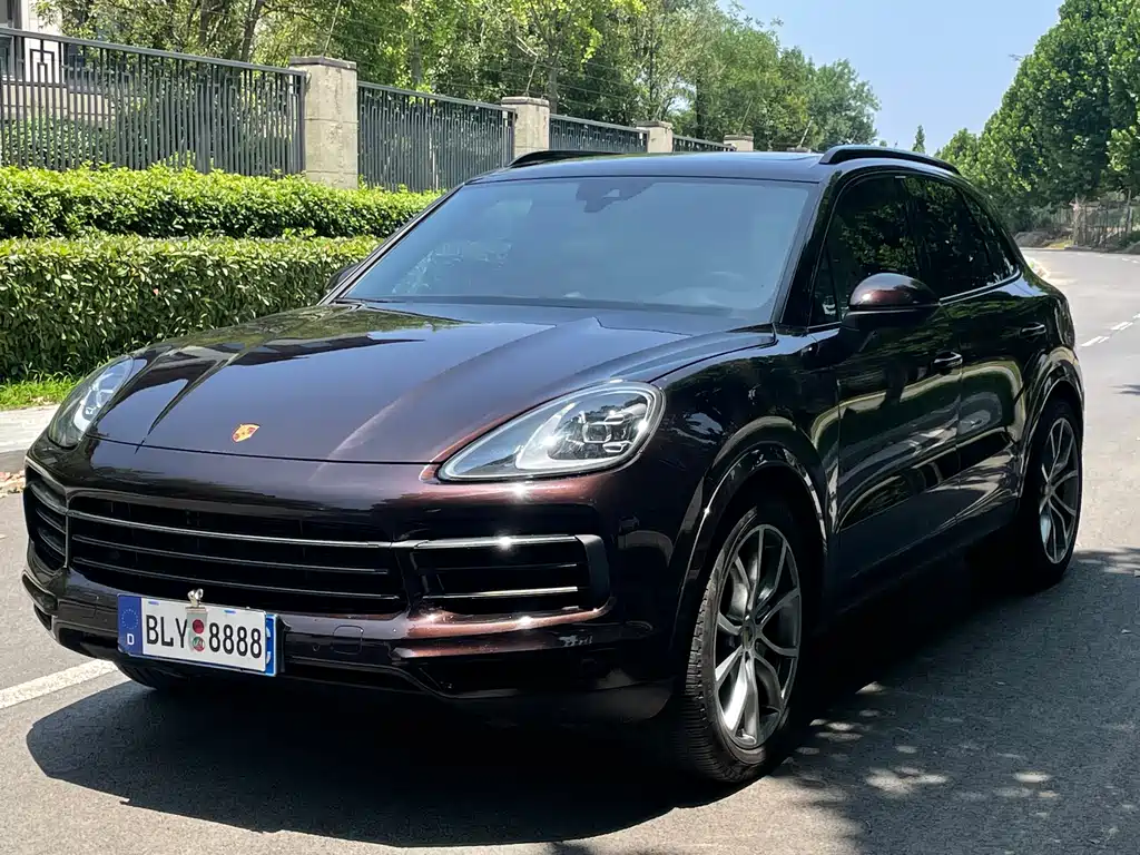 Porsche Cayenne 2022