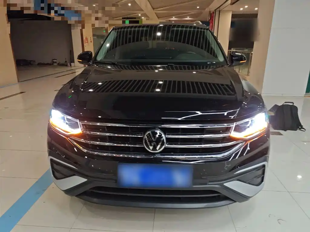 Volkswagen Tiguan L 2022 — фото 3