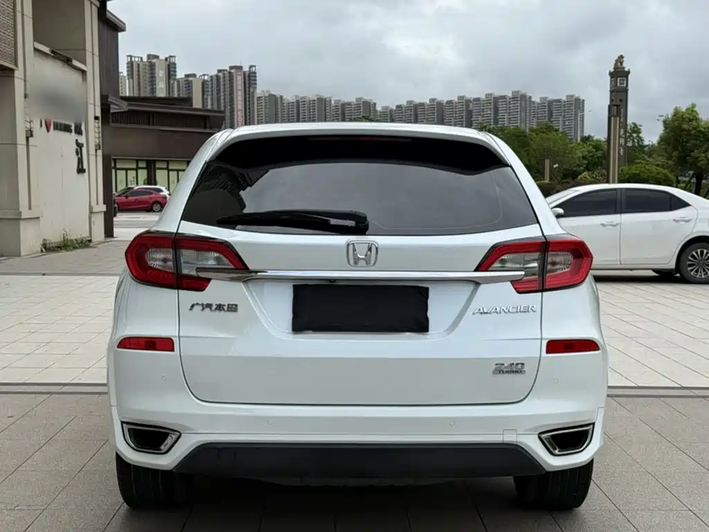 Honda Avancier 2017 — фото 8