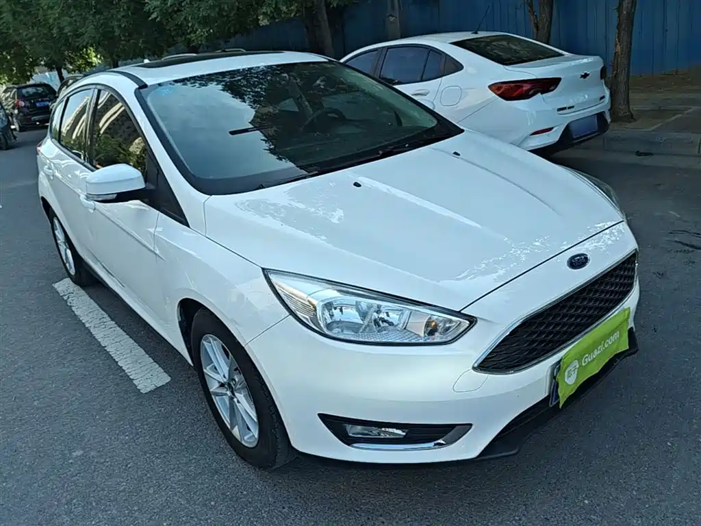 Ford Focus 2017 — фото 4