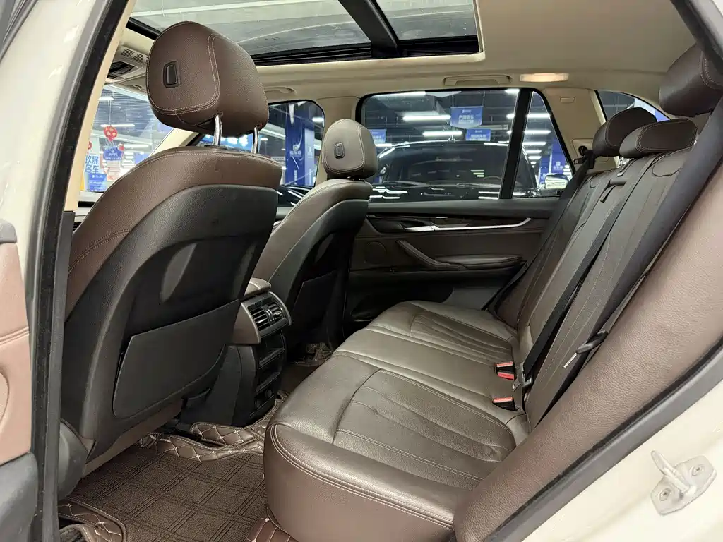 BMW X5 2016 — фото 13