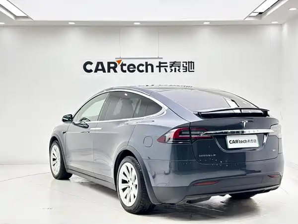 Tesla Model X 2017