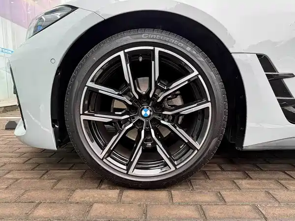 BMW 4 Series 2023