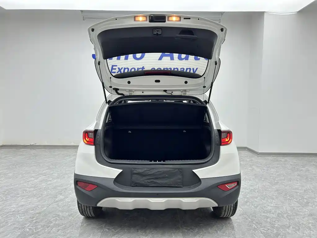 Kia KX1 2022 — фото 15