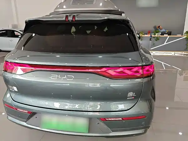 BYD Tang L 2025