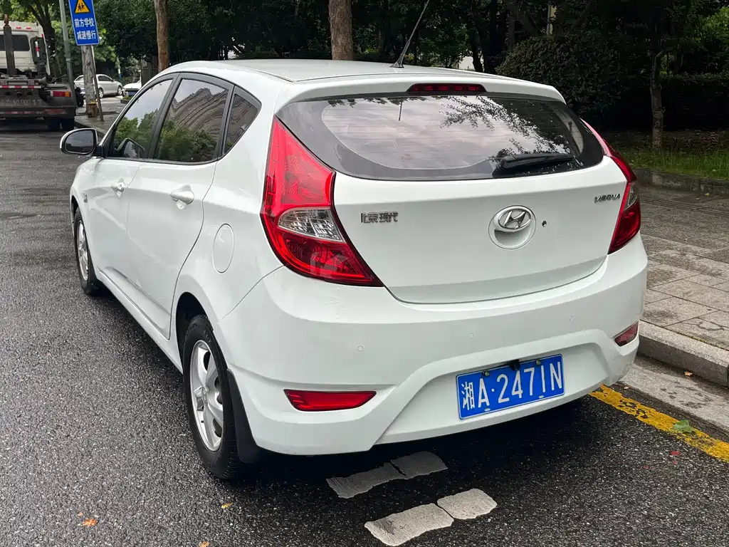 Hyundai Ruiyi 2015