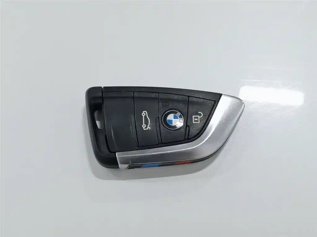 BMW 1 Series 2021 — фото 19