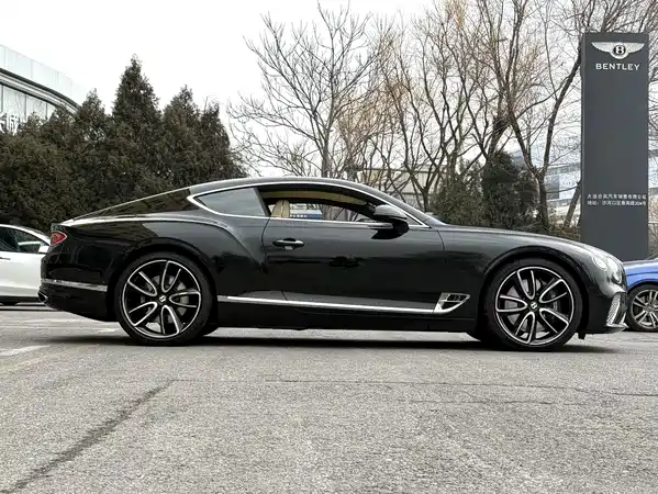 Bentley Continental 2020
