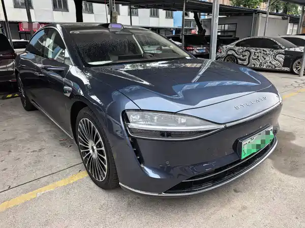 Stelato S9 2025