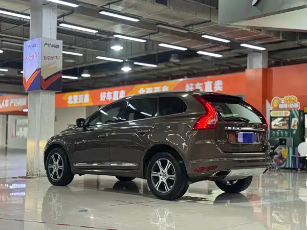 Volvo XC60 2015