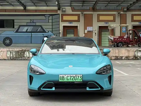 Xiaomi SU7 2024