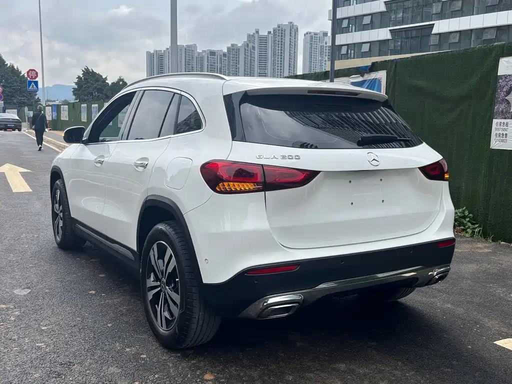 Mercedes-Benz GLA 2021 — фото 17