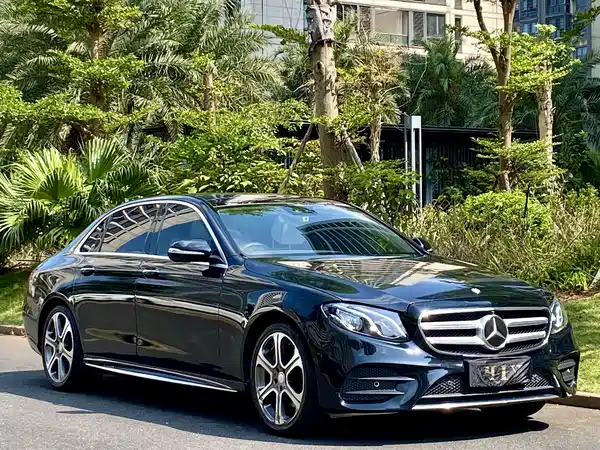 Mercedes-Benz E-Class 2016