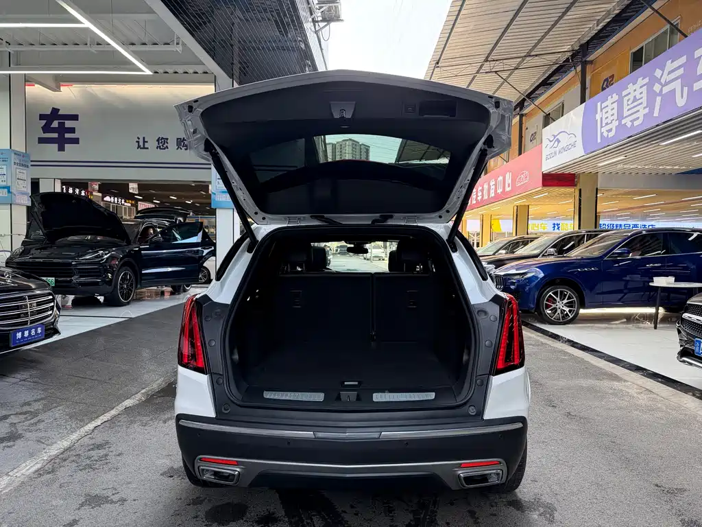 Cadillac XT5 2021 — фото 22
