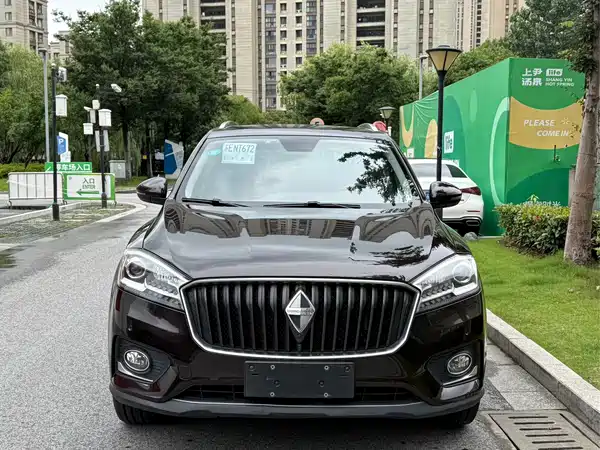 Borgward BX7 2016